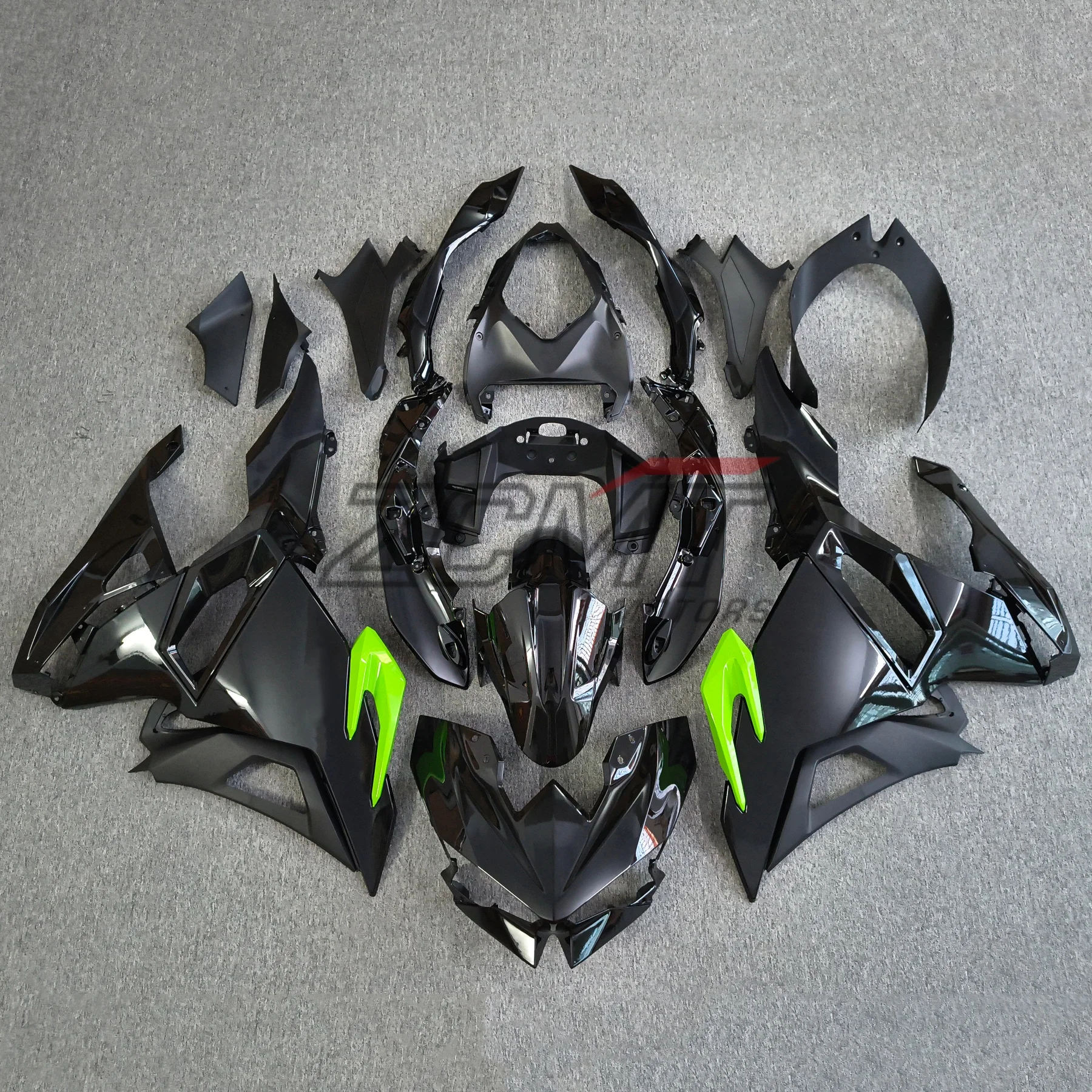 Bodywork Injection Cowling Bright green red black geometric stripes For ZX500 2024 2025 2026 Motorcycle Full Fairing Kit