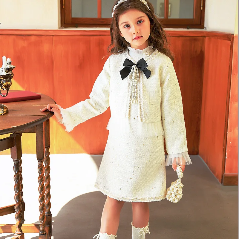 Autumn New Style Girls' Fashionable Dress Set for Older Children, Host Outfit for Programs