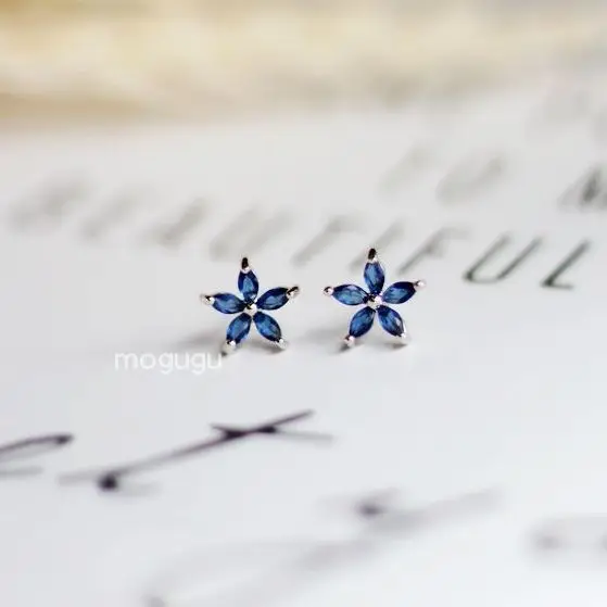 

Original 925 Sterling Silver Real 14K Gold Blue Zircon Flower Small Piercing Stud Earrings For Women Jewelry Prevent Allergies