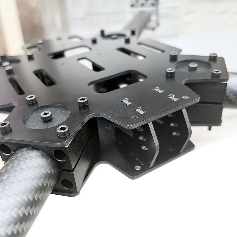 Quadro de fibra de carbono de quatro eixos e seis eixos e 13 polegadas FPV cruzando bateria de longa duração e grande carga