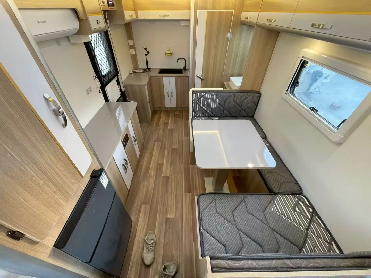 Mobile Rv Mini caravan Tear Drop Camper Travel Trailer with Bathroom