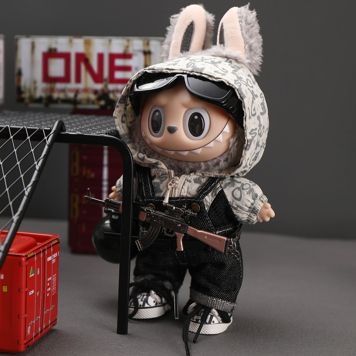 مجموعة تروس تكتيكية بتصميم أصلي على طراز PUBG - ملابس دمى Labubu مقاس 17 سم، ملابس قابلة للاستبدال لوضعية واقفة