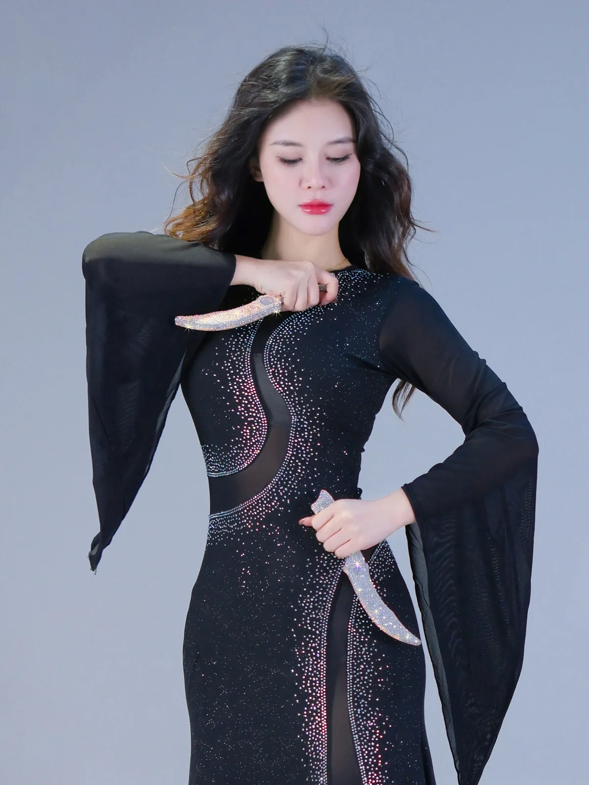 Kawleeya Performance Women Belly Dance Costume Iraq Hair Swinging Dance Robe Competition Props Rhinestone Dress Fishtail Skirt