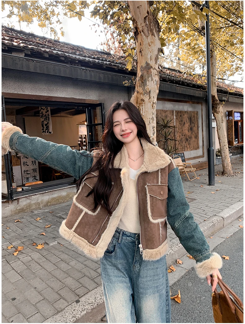 Winter Sheepskin Fur Thicken Parka Jacket Shearing Sheep Velvet Spliced Denim Jacket for Women New Warm Velvet Fur Overcoat