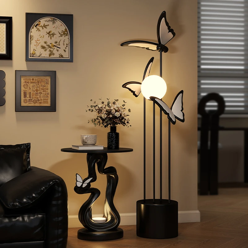 

Floor lamp high-end medieval atmosphere lamp next to the sofa in the living room bedside vertical lamp in the bedroom