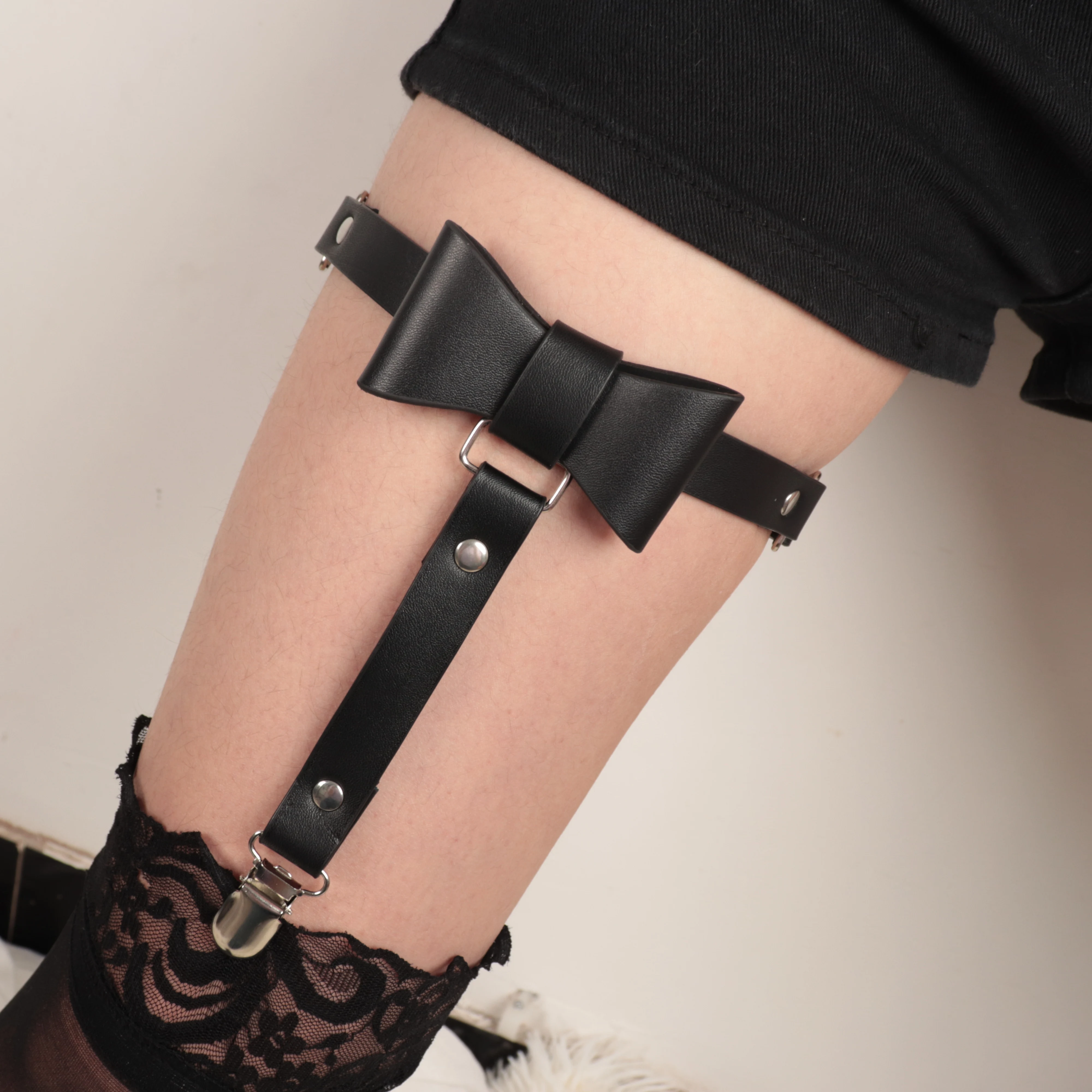 Sabuk Garter paha kulit seksi wanita Pu Punk tali kaki harnes elastis Goth Stocking Leglet sabuk Garter Suspender untuk anak perempuan