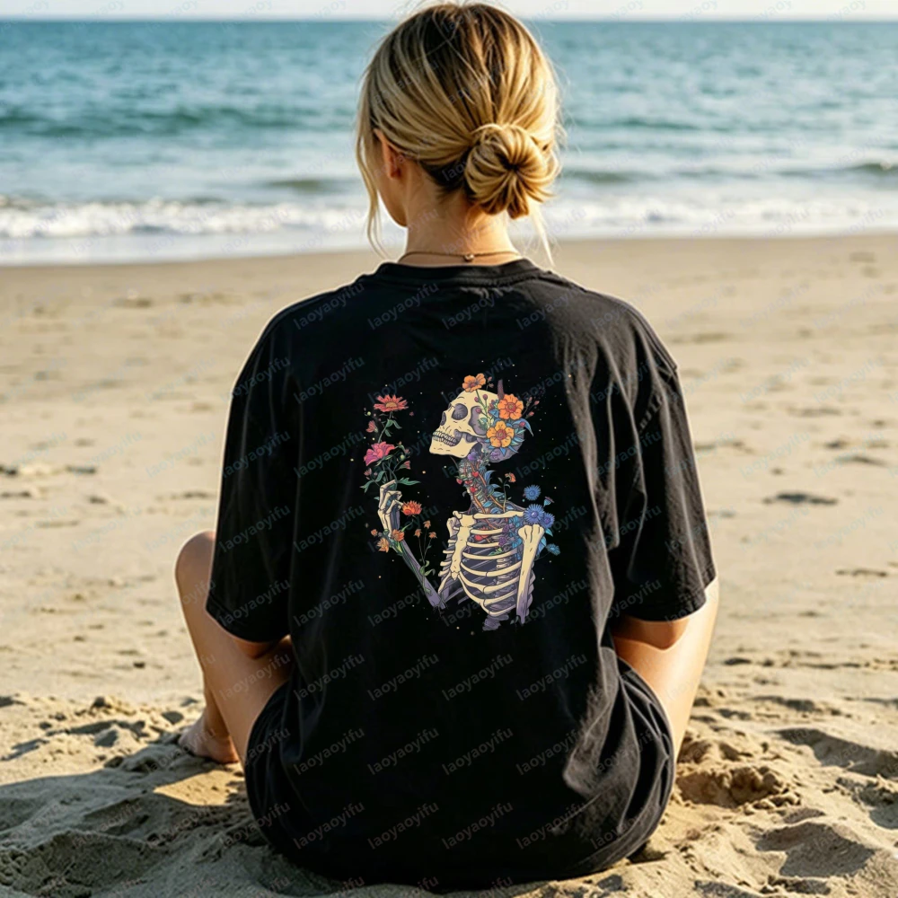 Floral Skeleton Cotton T-Shirt Boho Botanical Graphic Tee Vintage Gothic Aesthetic Casual Tops Summer Fashion Clothes for Women