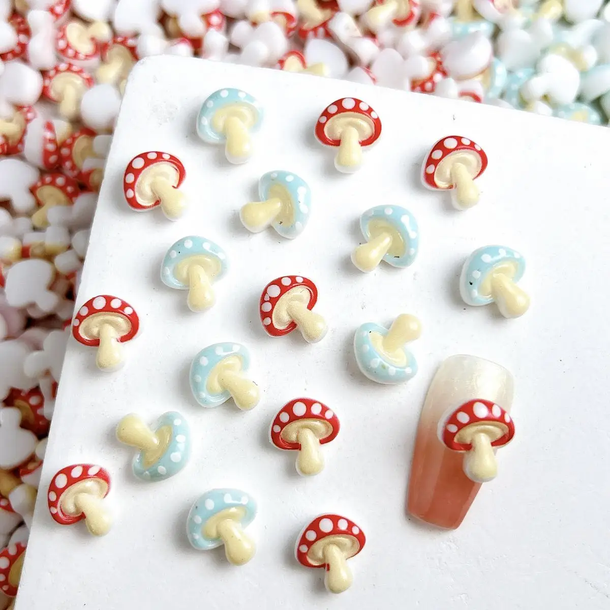 

30PCS Chubby Simulated Mushroom Nail Art Decorations Creative Double Colors White Polka Dot Mushroom Resin Nail Charms for DIY