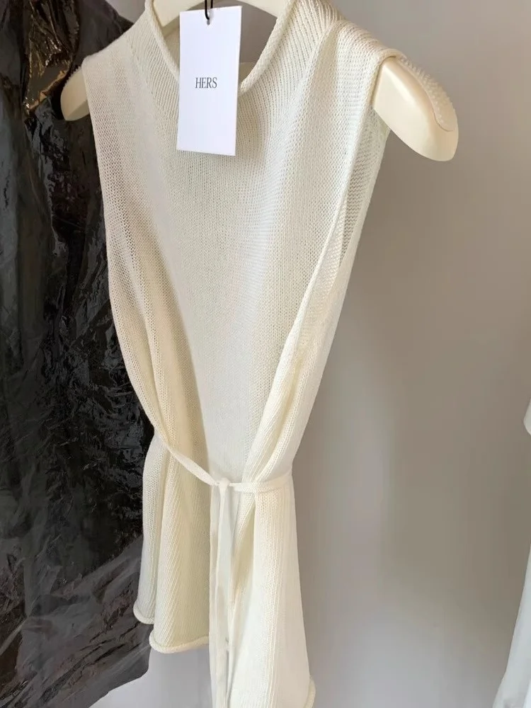 Gilet Leggero in Maglia di Seta Ghiaccio Blu Lago, Top Estivo Sottile da Donna, Quattro Stagioni, Qing Hangzhou Guangzhou Thirteen...