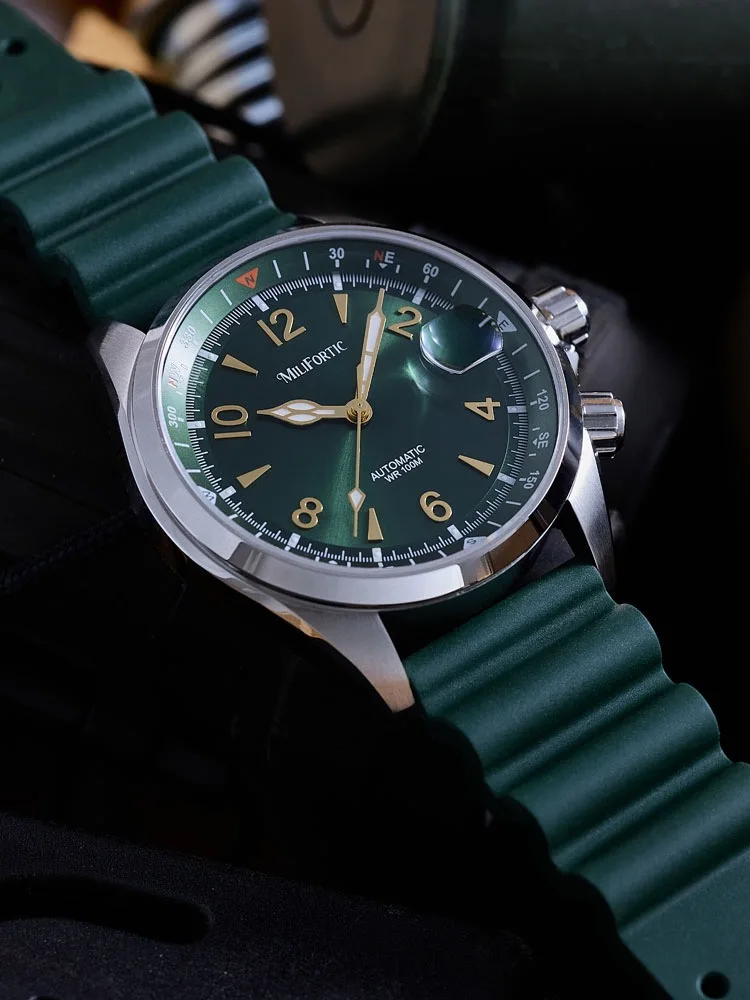 ساعة ميليفورتيك تسلق S089 NH35 حركة ميكانيكية أوتوماتيكية التقويم البوصلة الحافة C3 مضيئة 39.5 مللي متر ساعة رياضية للرجال 10Bar