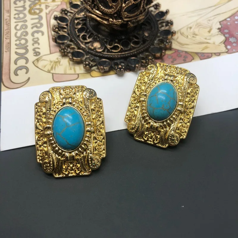 

Retro Style Turquoise Earrings Designer Style Plated Real Gold Engraving Pattern Temperament Elegant Versatile Stud Earrings Wom