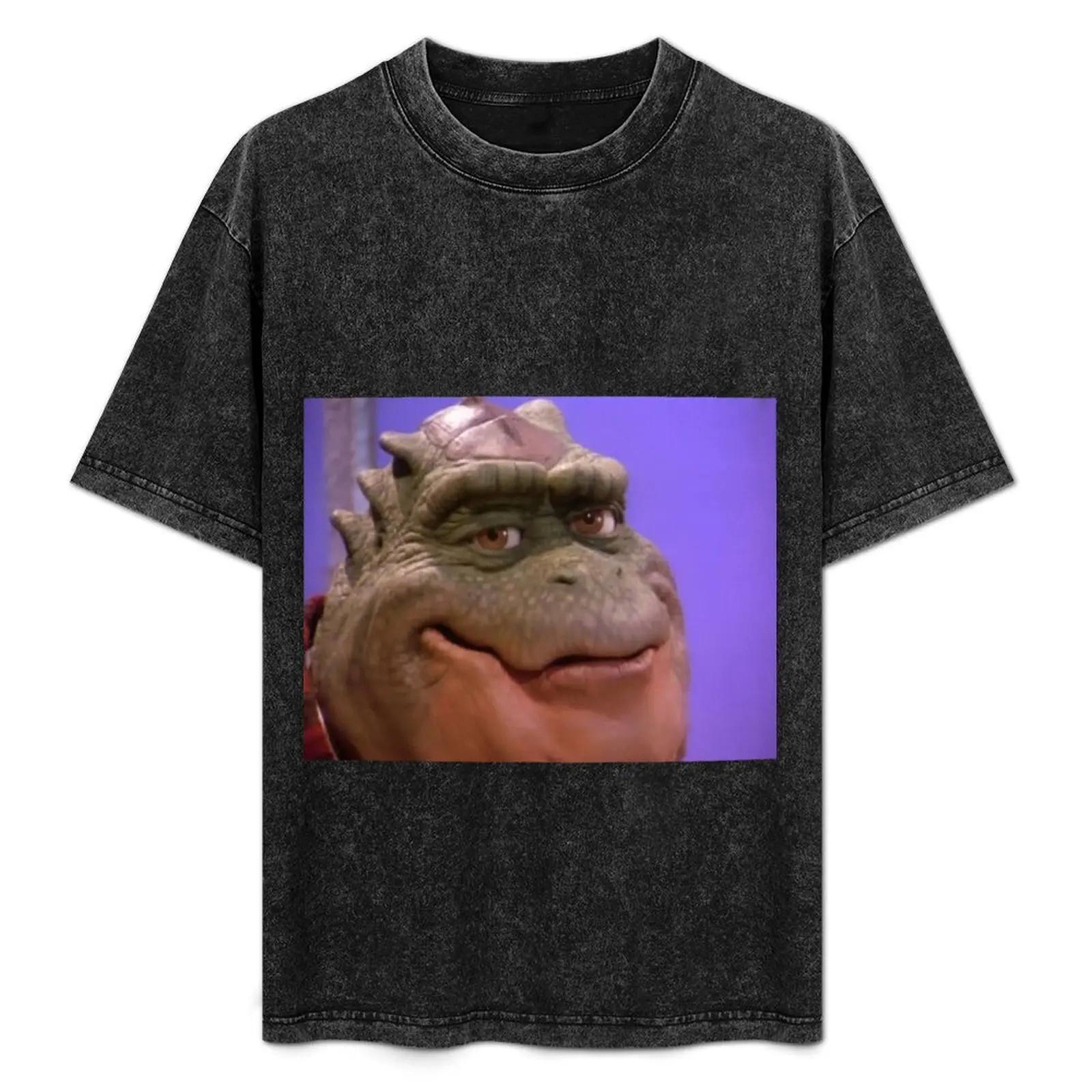 

Smug dinosaur man T-Shirt All Match Basic Short Sleeve Top