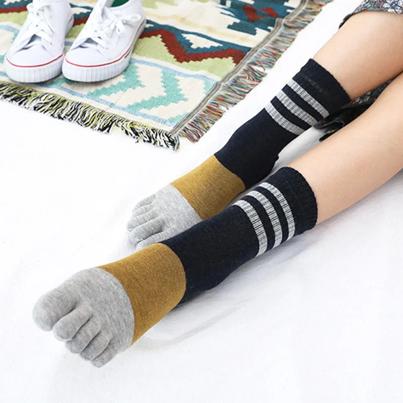 5 Pairs Women Ladies Girls Retro Striped Crew Socks with Fingers Harajuku Toe Sock Japanese Style Student Cotton Socks with Toes