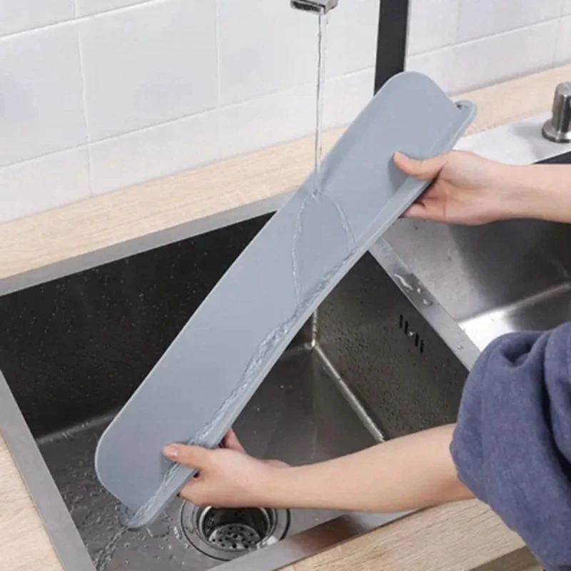 Reusable Sink Splash Guard Silicone Countertop Water Baffle Prevent Water Splashing Out Board Bathroom Kitchen Tool Easy Install