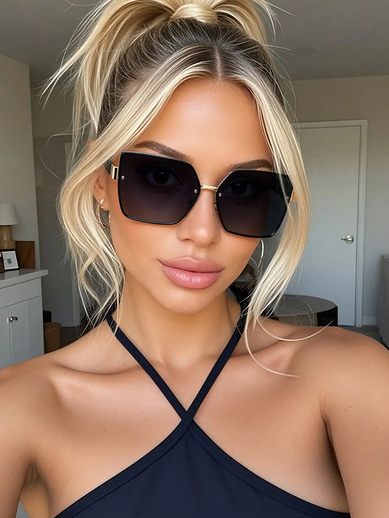 

Unisex Geometric Metal Frame Sunglasses with Gradient Lenses for Outdoor, Travel, Beach & Street Style