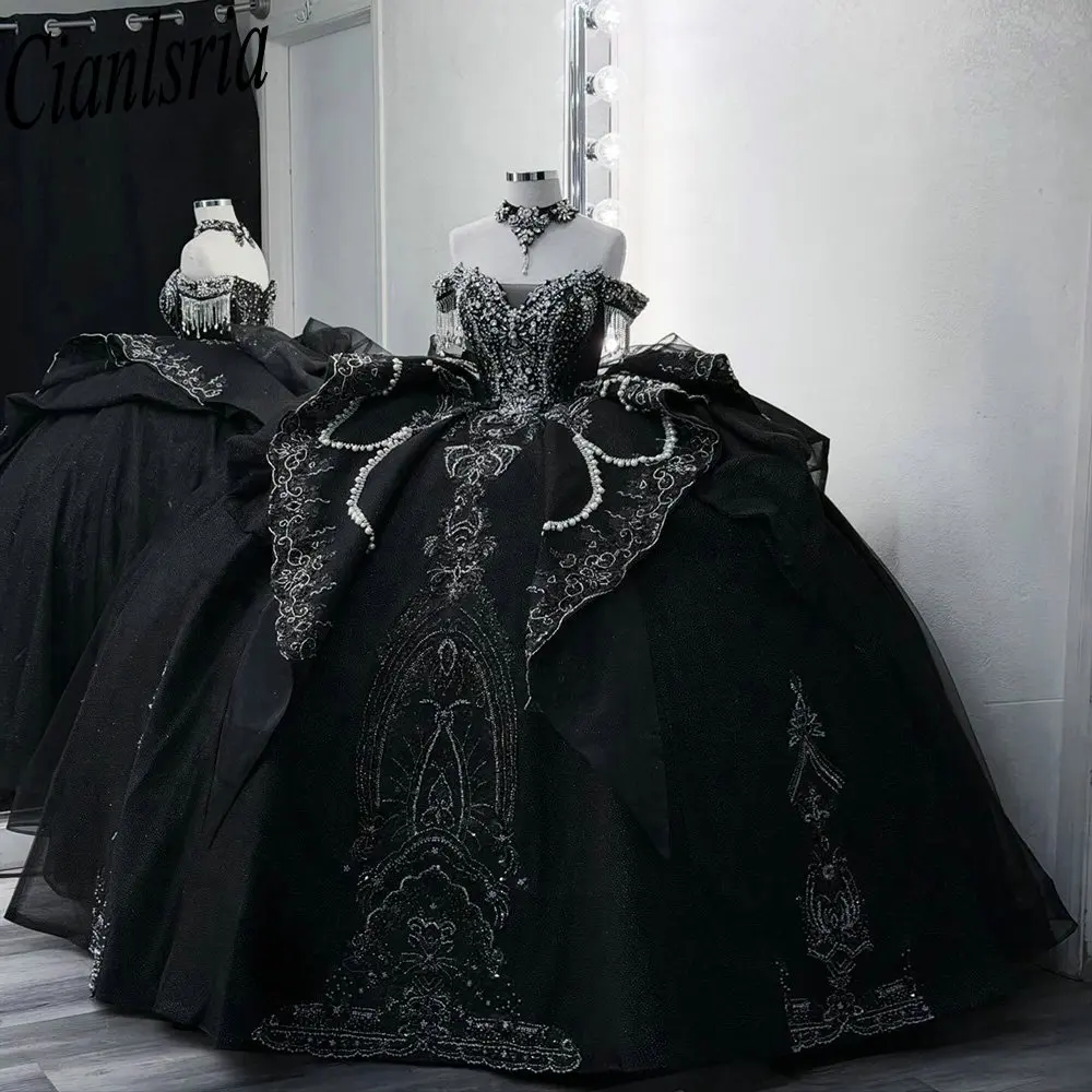 

Black Luxury Gem Beading Tassel Quinceanera Dresses Ball Gown Appliques Lace Ruffles Bow Mexican Sweet 16 XV Anos