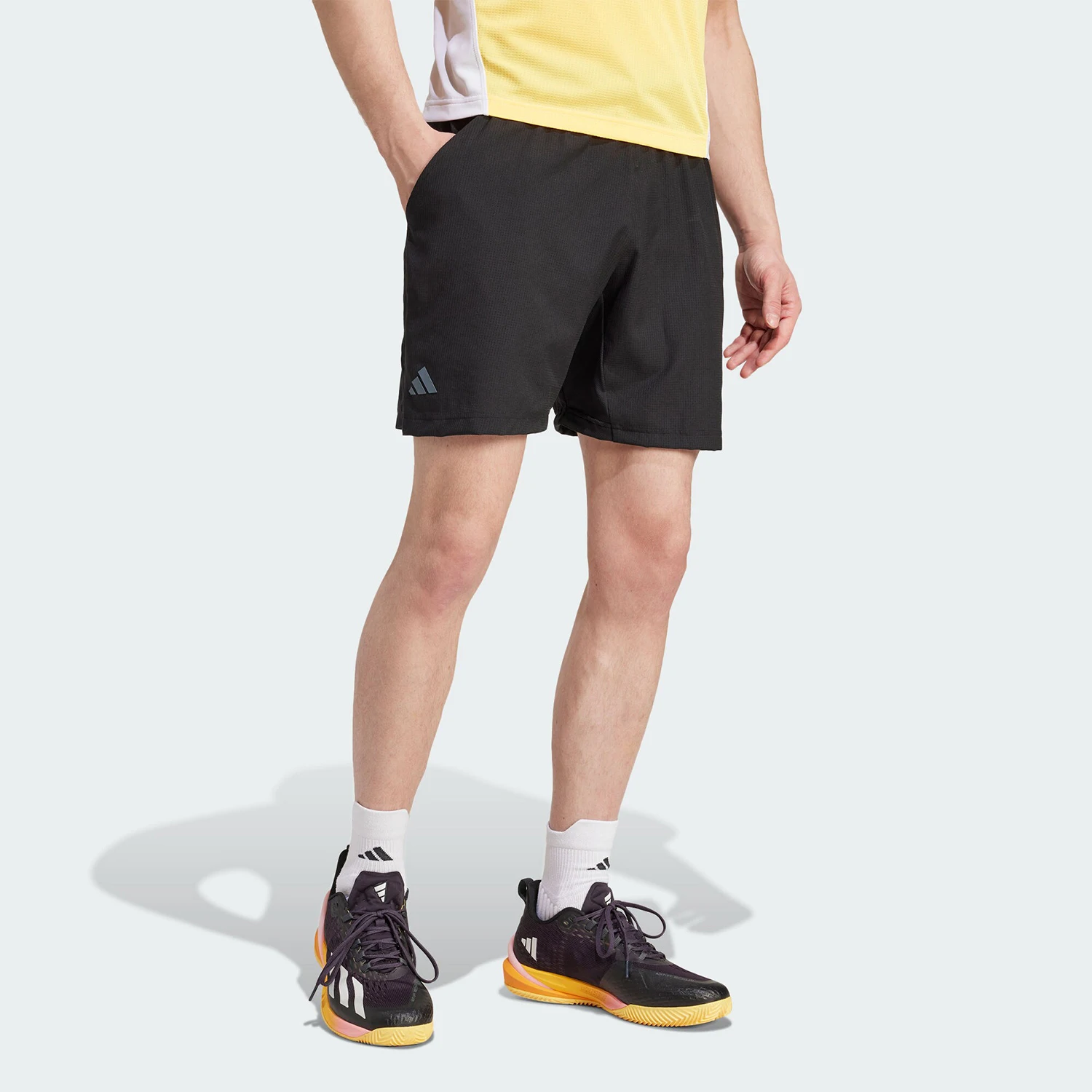 

Официальные летние новые мужские дышащие теннисные шорты Adidas IW6249