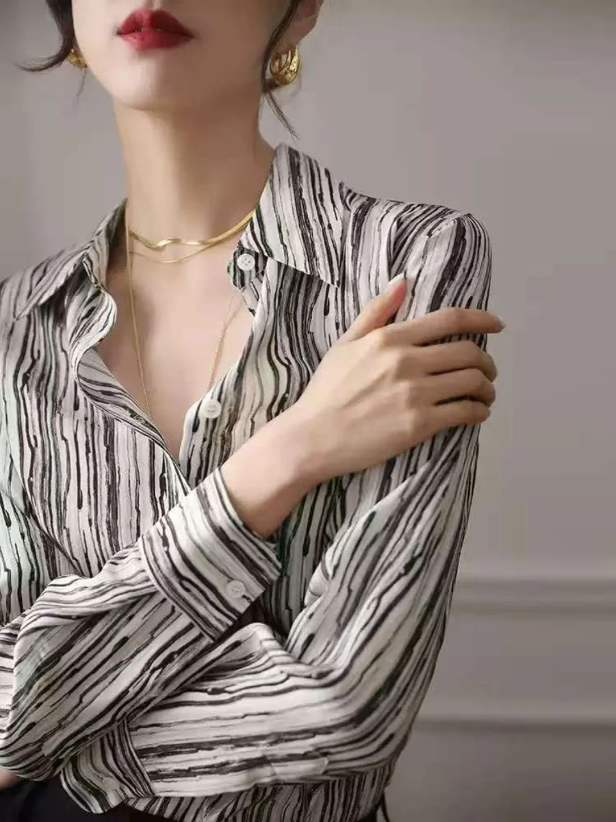 Ele Long Sve شيفون irt المرأة الصيف الجديدة الراقية ريترو هونغ كونغ Sle شريط علوي بلوزة التخسيس الكورية Sle L...