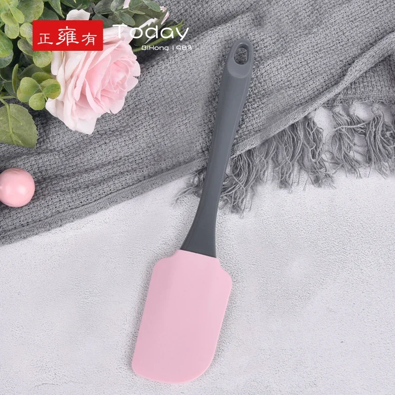 1PC Multi Purpose Scraper Spatula Utensil Cooking Baking High Temperature Resistance Brushes Kitchen New  Silicone Cake Scraper