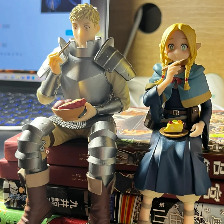Heerlijk In De Dungeon Marcil Donato Anime Meisje Standbeeld Dungeon Food Leo Stouten Action Figure Model Zitten Pop Speelgoed Gift's