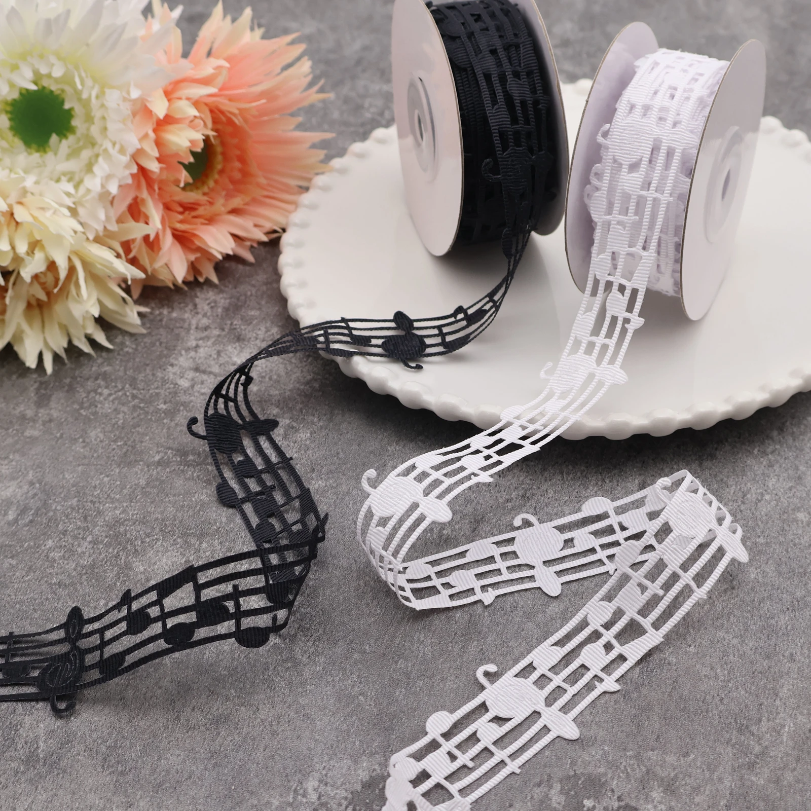 סרט תחרה עם תווי נגינה 10 יארד