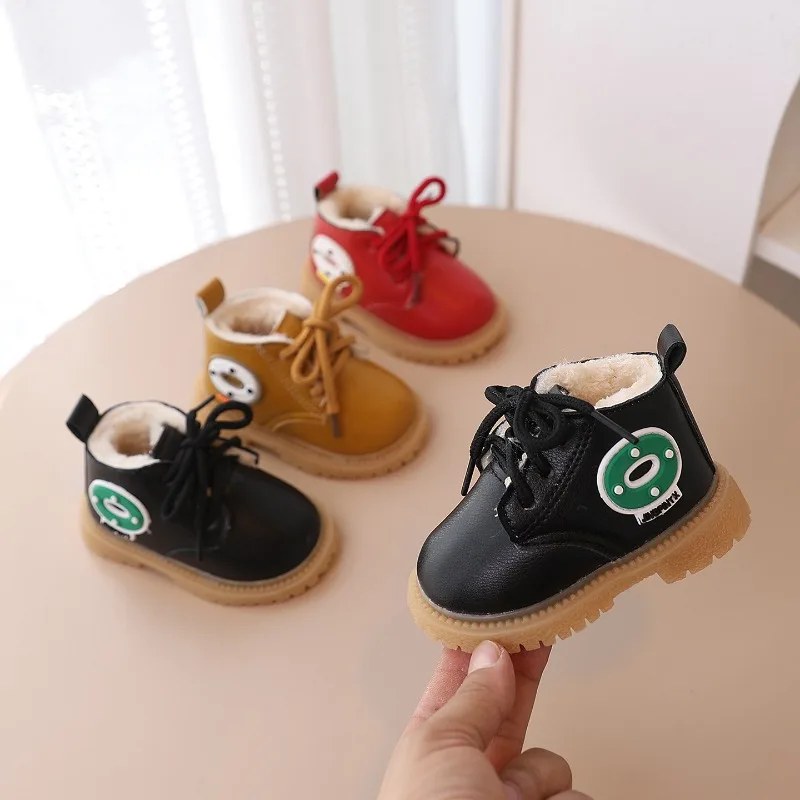

Baby Ankle Boots Suede Warm Round Toes Kids Walking Shoes Versatile Fashion 2025 Winter New Boys Girls Short Boots Soft Trendy