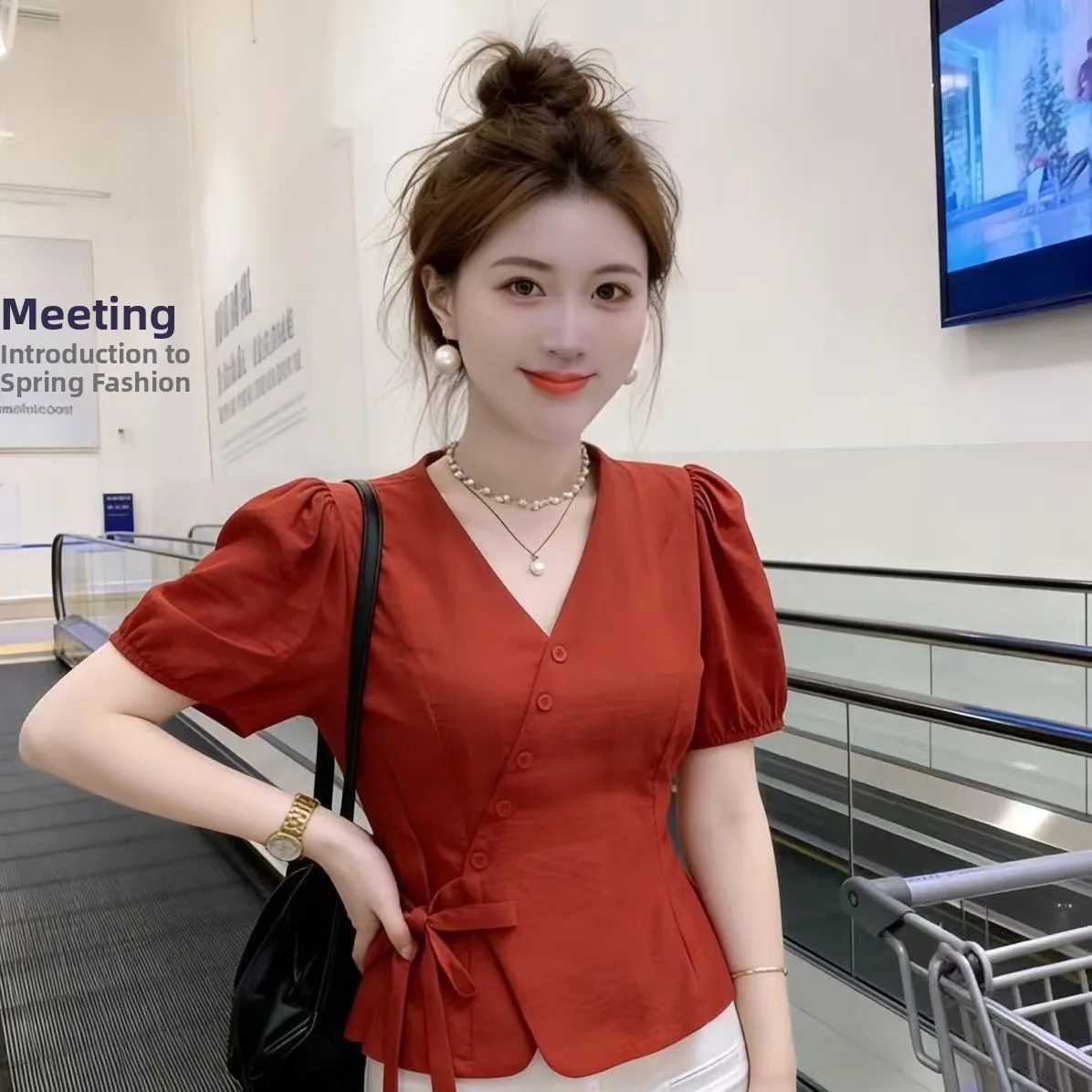 

Летняя женская рубашка с V-образным вырезом и поясом, красная, модный дизайн, повседневная, свободного кроя, с коротким рукавом, из полиэфирного волокна, класс безопасности А