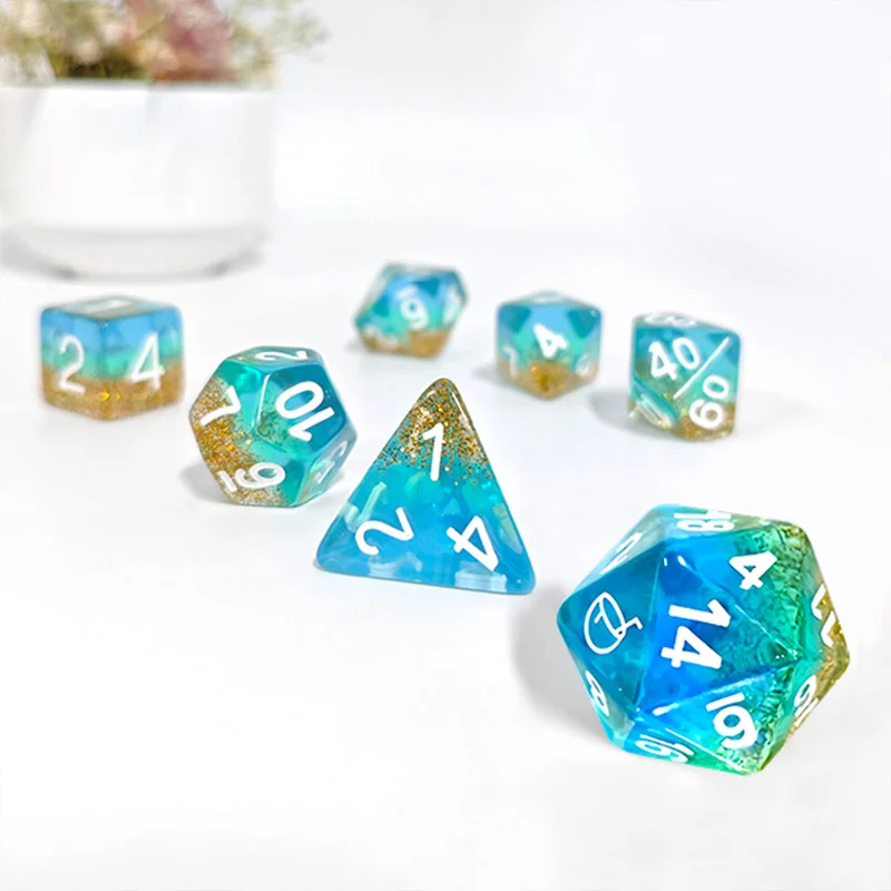 7Pcs/Set DND Game Dice Exquisite Transparent Polyhedron Mold Resin Dices DND RPG Party Board Games Entertainment Accessories