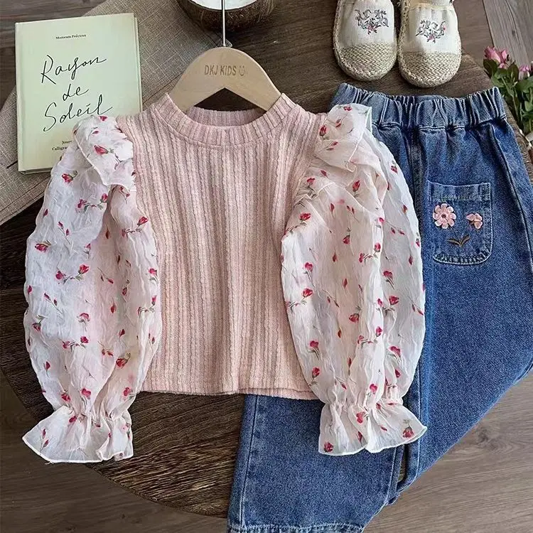 

2024 New Girls Spring Autumn Children's Clothing Cute Fragmented Bubble Sleeve Top And Flower Jeans Two Piece Set Trendy