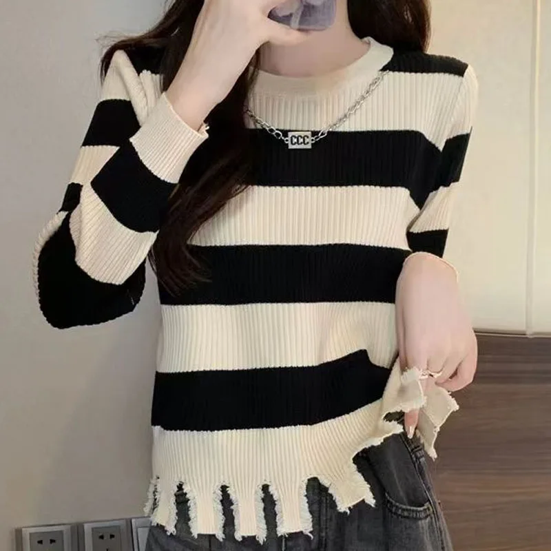 Autumn Fashion Korean Edition Lazy Stripe Round Neck Slim Fit Versatile Western Style Slim Knitted Long Sleeve Women\'s Sweater