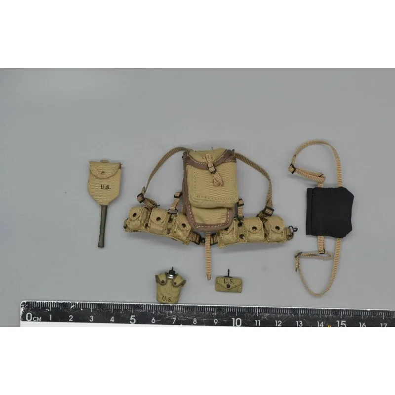 

CFTOYS 1/12 Scale Toys World War II US Gunner Belt Equipment Set Model for 6'' Action Figures Body Doll Accessory DIY