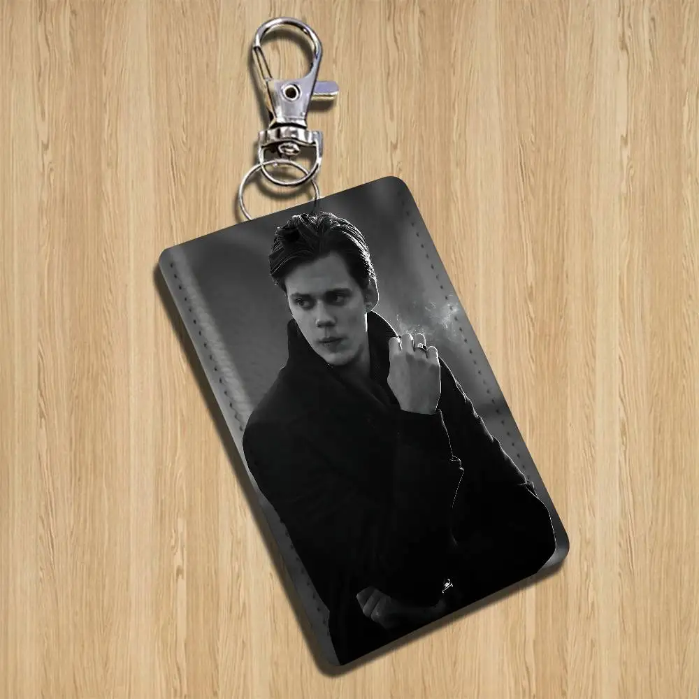 Klassischer Schauspieler Bill Skarsgard Rechteckiges Ausweishülle-Schlüsselband Zugangskarten-Tasche Schlüsselanhänger Leder-Kartenhalter Schlüsselring