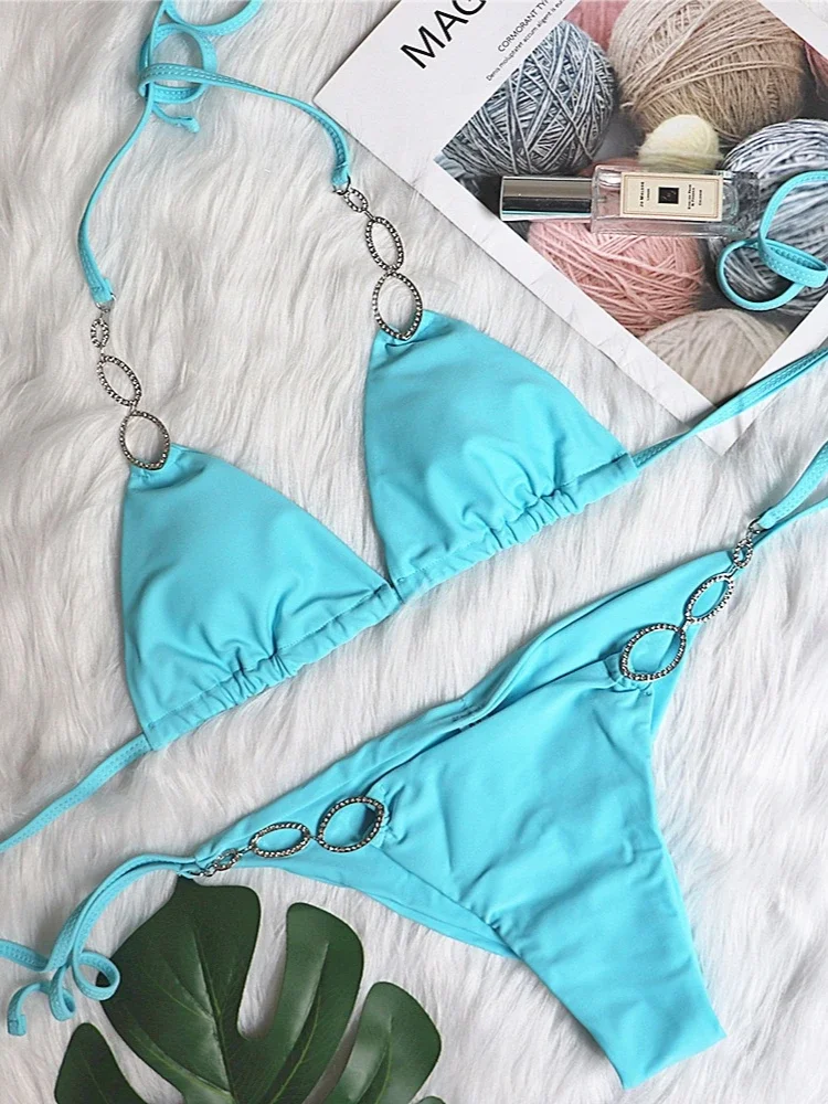 مجموعة البكيني المرأة الصلبة الأرجواني سلسلة معدنية 2 قطعة ملابس السباحة البرازيلي الصيف الشاطئ ثوب السباحة الفاخرة ثونغ ملابس السباحة 2025 جديد