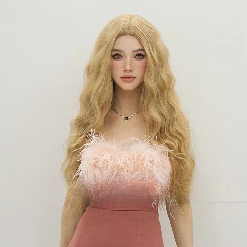 Venta caliente en Europa y América, pelo largo y rizado con ondulación de agua media dorada, peluca de cabeza completa de fibra química