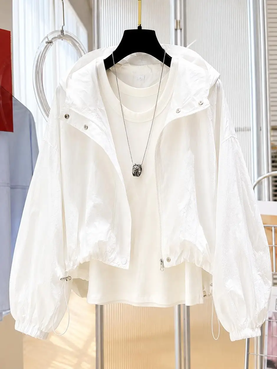 Women's Hooded Lightweight Loose Fitting Summer Sun Protection Jacket Outdoor Climbing Windbreaker Breathable Versatile Coat