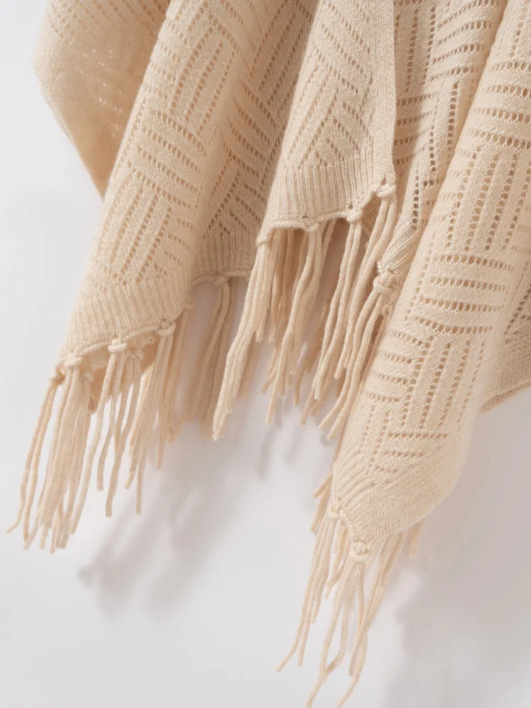 2025 신상 여성 100% 캐시미어 고급 프린지 숄 가을 겨울 두꺼운 랩 우아하고 부드럽고 따뜻한 캐시미어 스웨터 여성 의류 상의