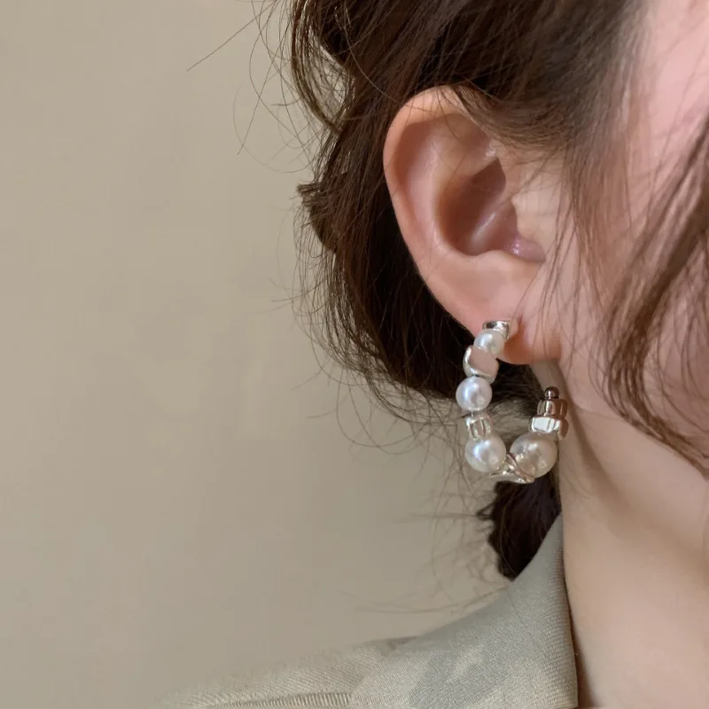 Geometry C Shape Drop Earrings Irregular Metal Beaded & Pearl Semicircular Dangle Earrings for Women Party Trendy Jewelry Gift