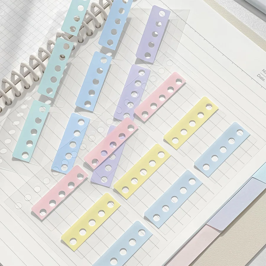 

1pc self-adhesive binding hook stickers with round holes - Loose page storage labels for DIY notebook diary photo storage boxes