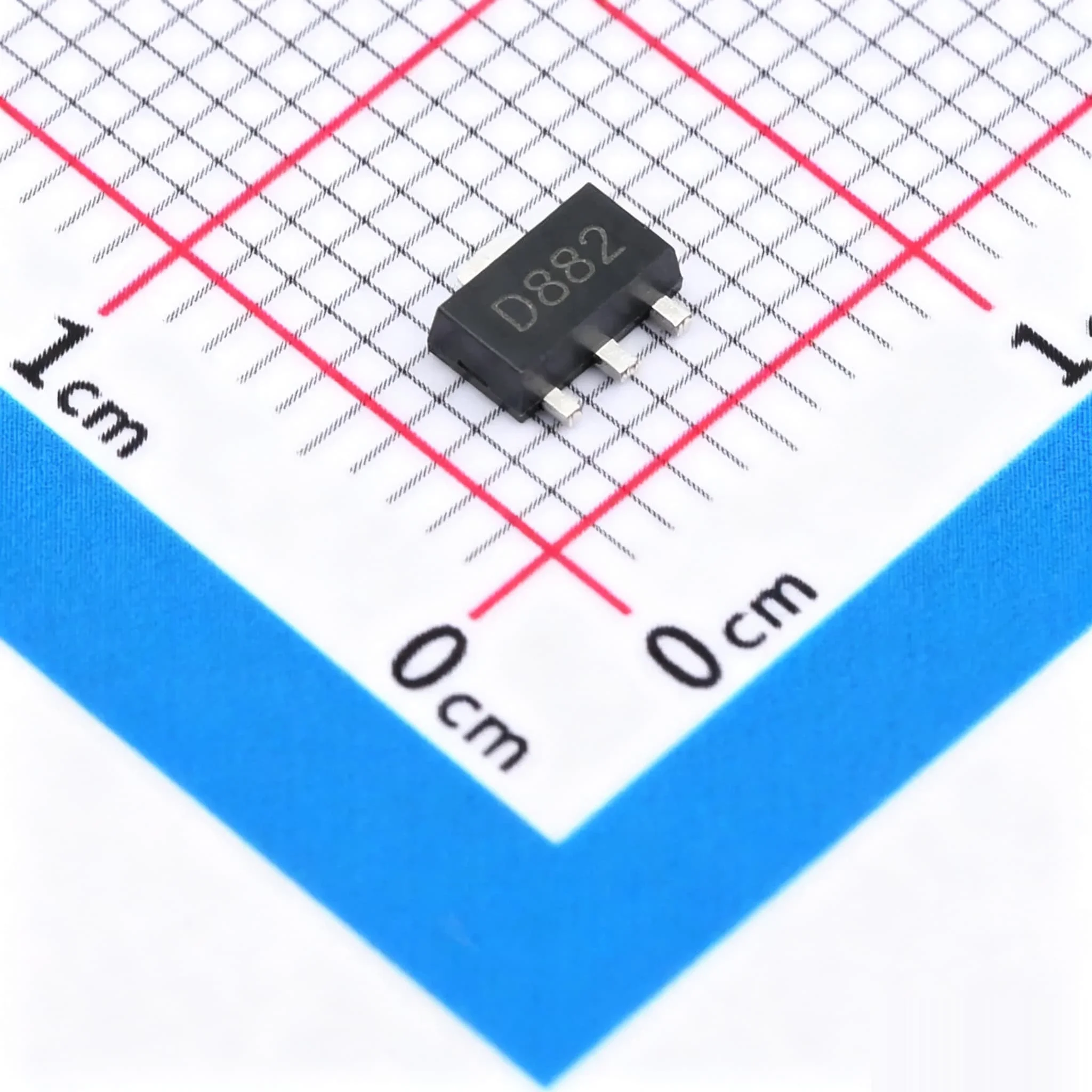 20PCS 2SB772 SOT89 B772 SMD SOT-89 2SD882 D882 PNP MEDIUM POWER TRANSISTOR 100% New Wholesale