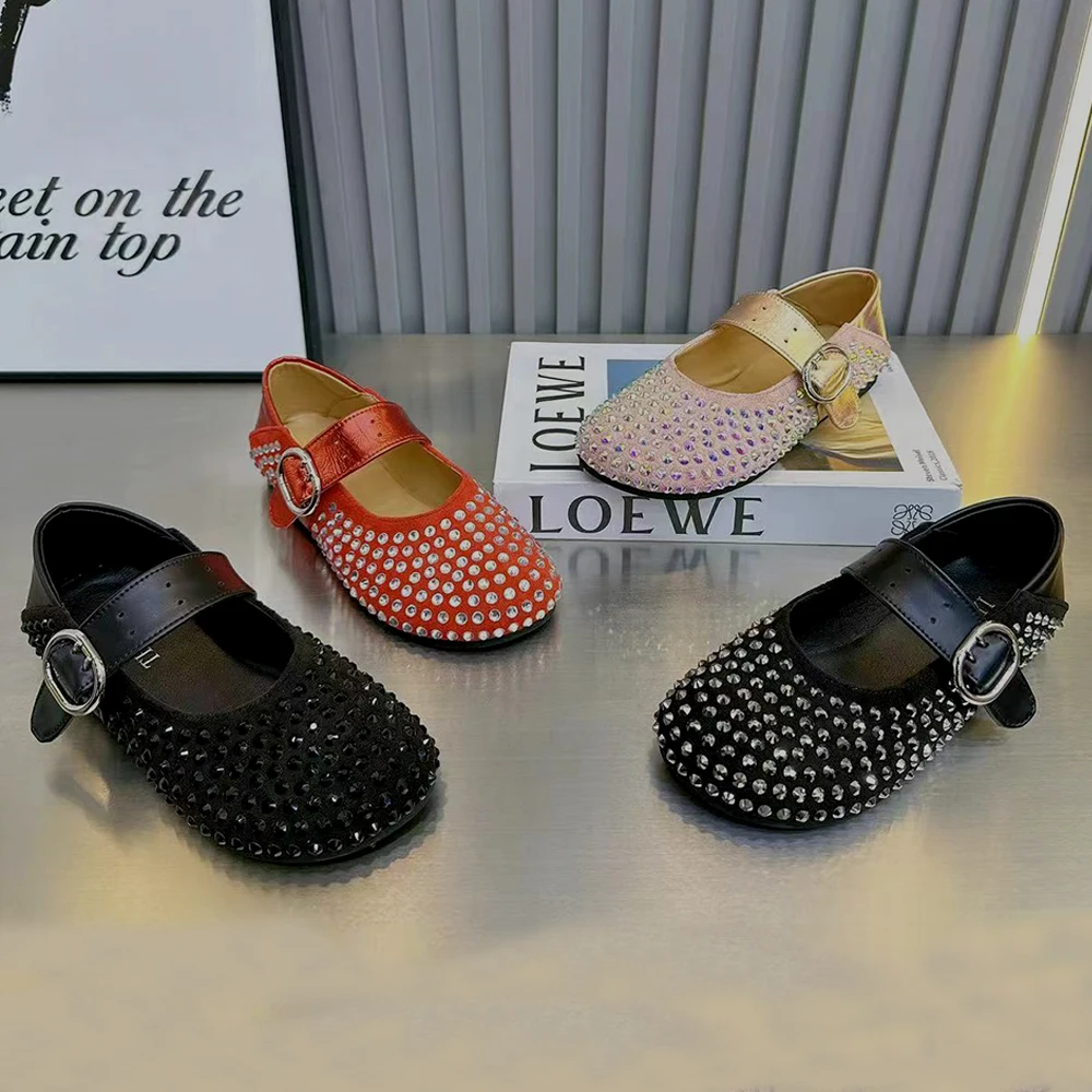 

Женские туфли на плоской подошве, большие размеры, модные женские туфли с заклепками, повседневная дизайнерская обувь, женская обувь с мягкой подошвой