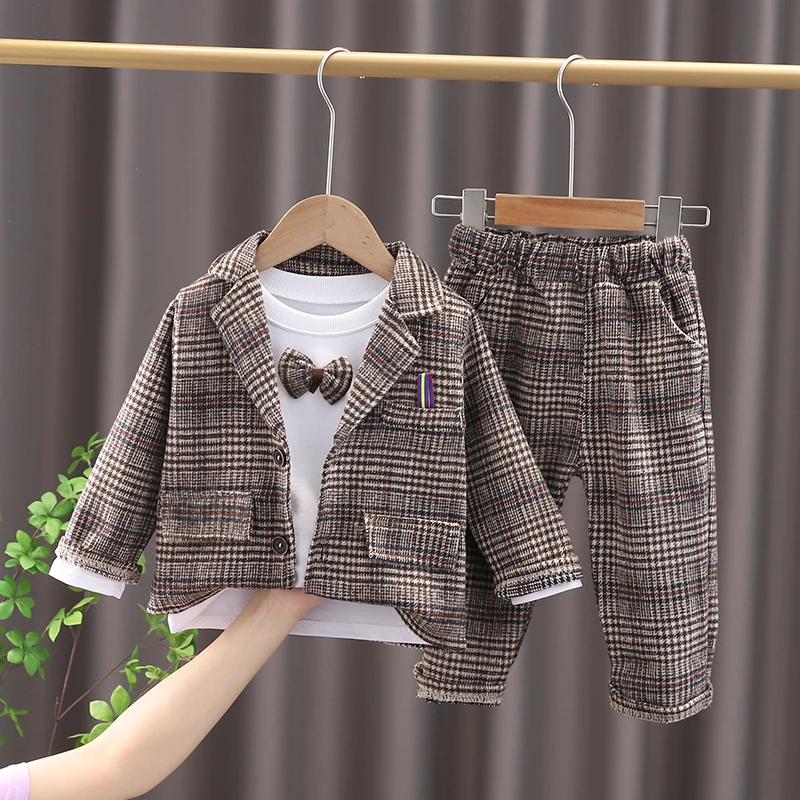 

Children's Spring Suit Handsome Boys Suit Three-piece Set 2023 New Baby Kids Plaid Casual Clothes Foreign Coat + T-shirt + Pants