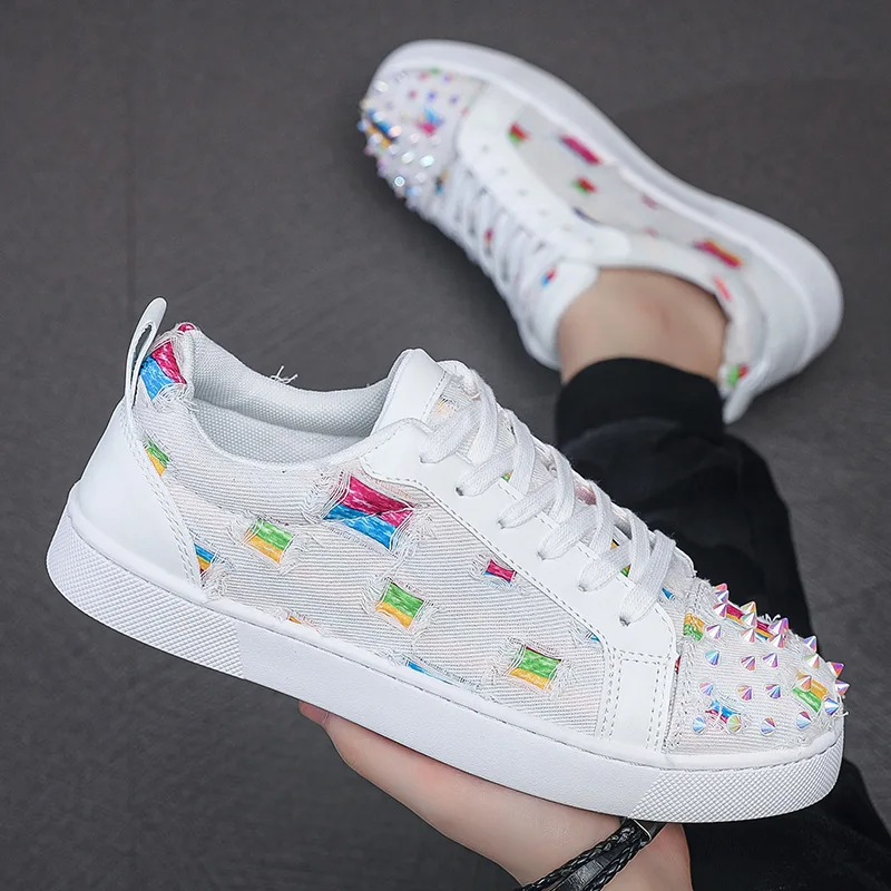 Shoes for Men Canvas Casual Shoes Trend Rivet Flat Skateboard Shoes Youth Street Broken Hole Sneaker