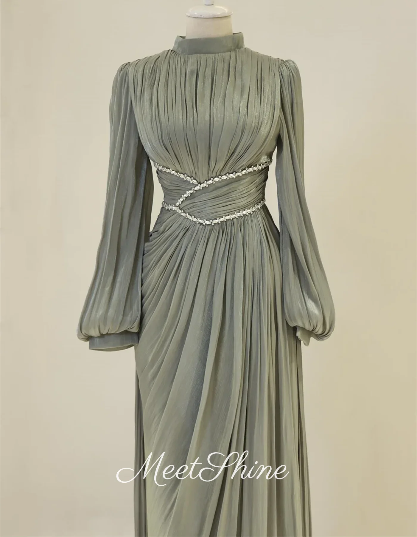 Dubai maniche lunghe abiti da sera in chiffon azzurro cielo moderno collo alto pieghettato perline cristalli abito da festa abiti da ballo personalizzati