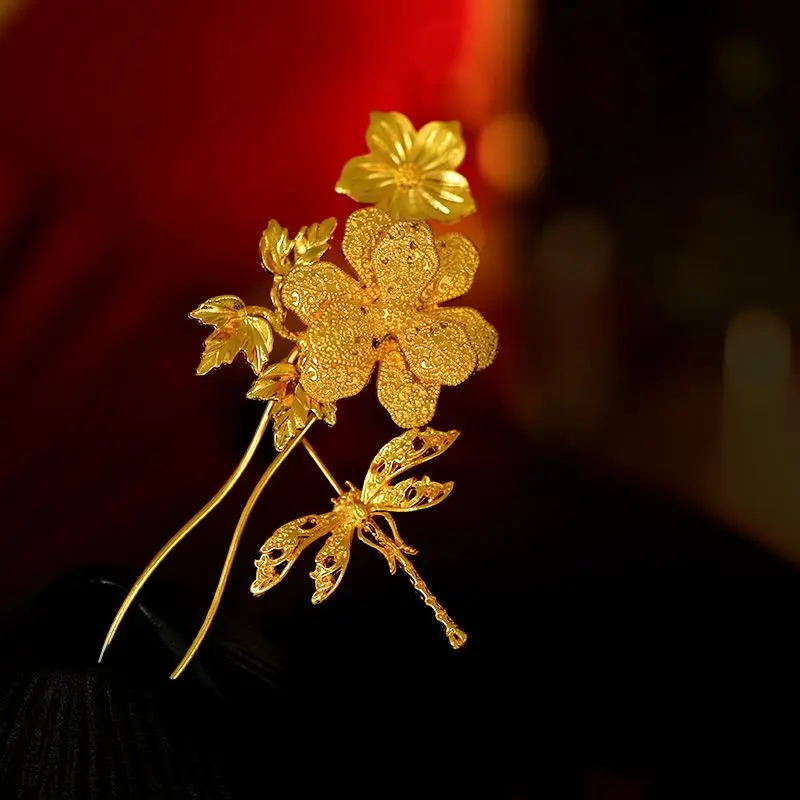 

Bridal Golden Hairpin for Wedding Hanfu or Qipao Outfits Elegant Floral Traditional Chinese Hair Accessory for Women