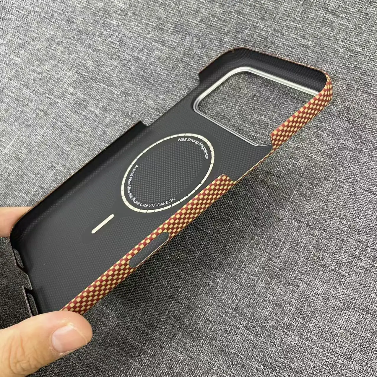AKATIP True aramid fiber is suitable for iPhone 17pro case 0.08 thickness ultra-thin 17proMax  case carbon fiber shockproof