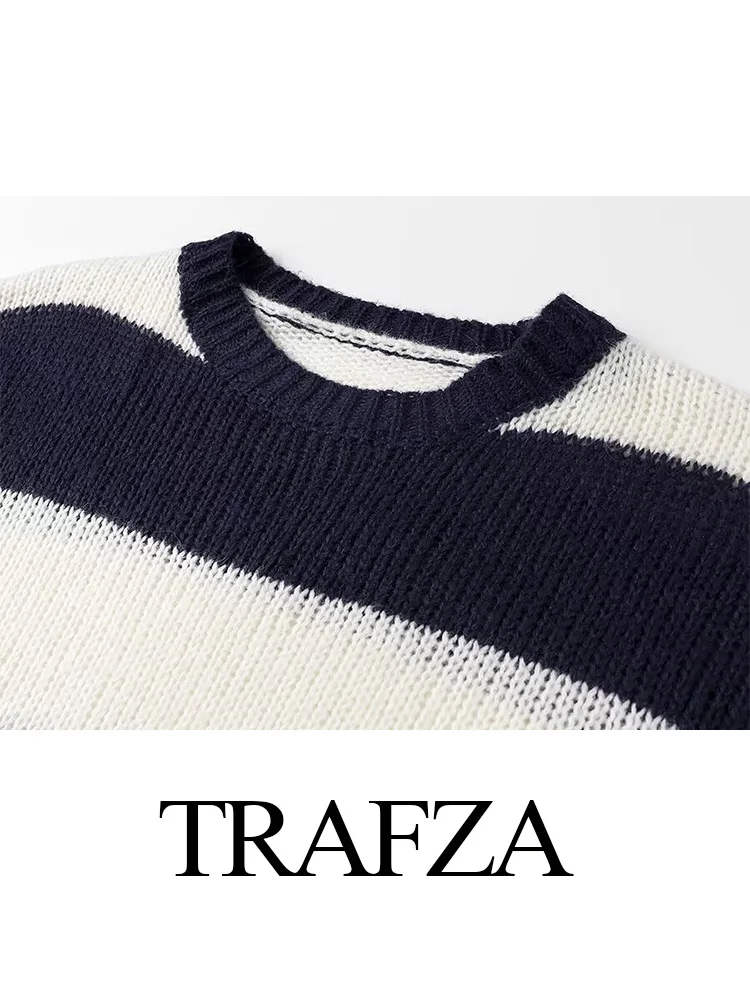 TRAFZA Sweater rajut wanita, Pullover rajut leher bulat longgar, Sweater elastis lengan panjang garis-garis longgar elegan untuk wanita