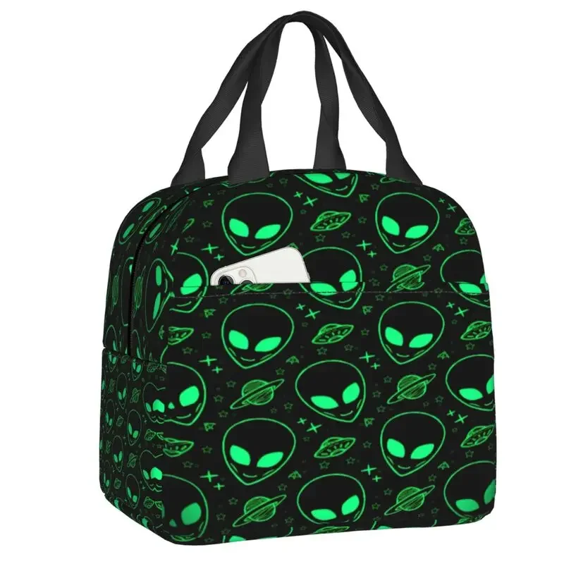 

Cute Aliens And Ufo Pattern Print Insulated Lunch Bags for Camping Travel Waterproof Cooler Thermal Bento Box Women Kids