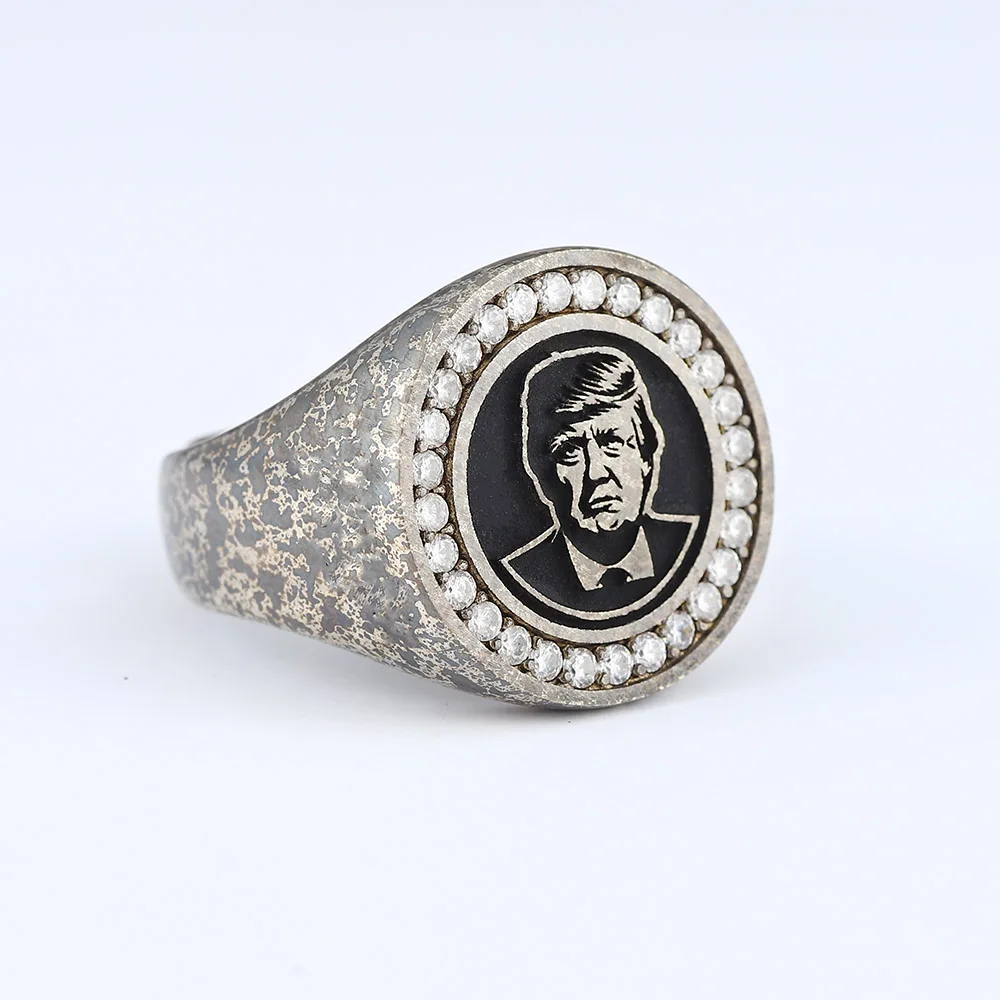 

Custom-made Personal Icon Putin Trump headshot Sterling Silver Ring