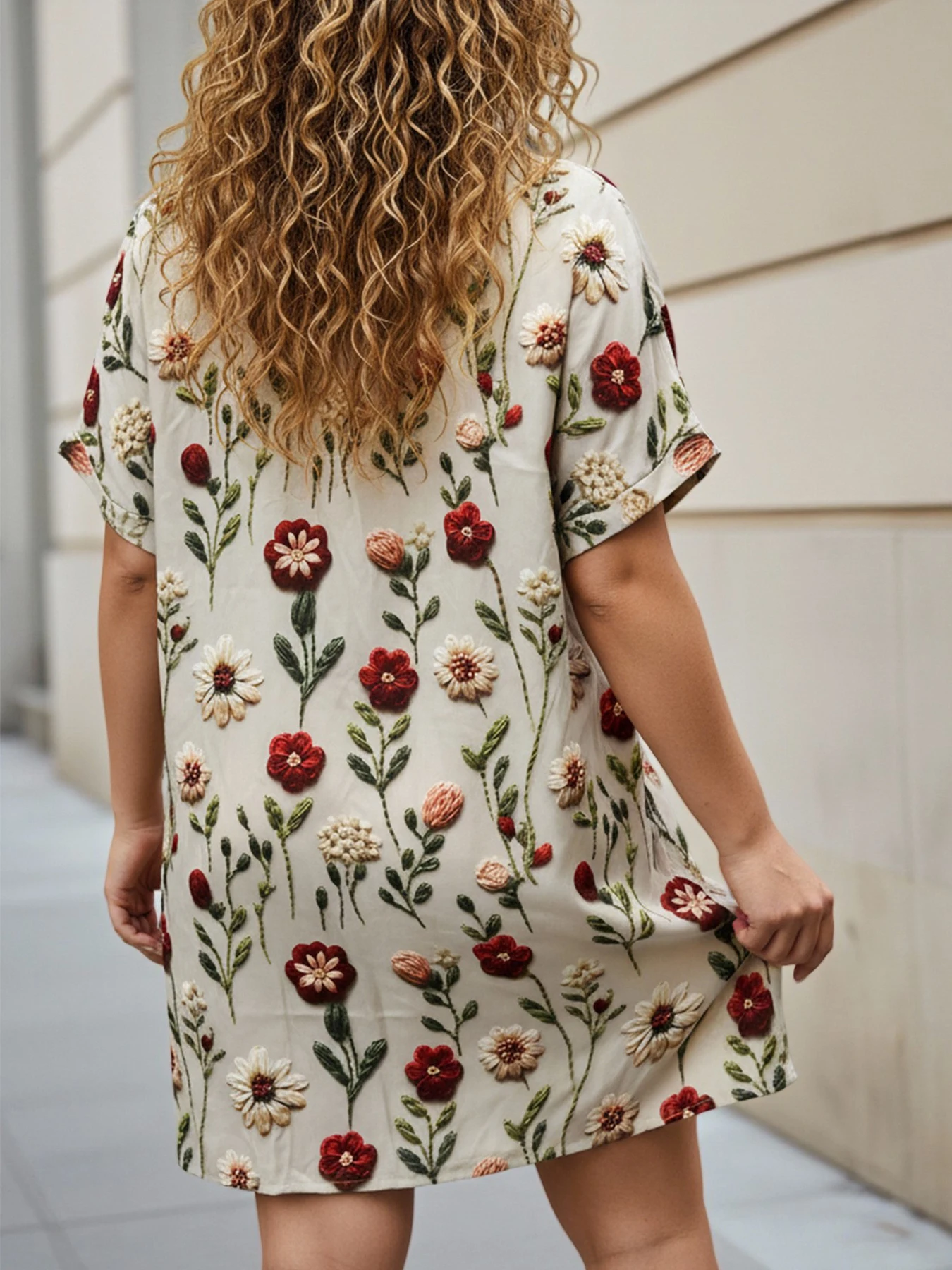 Plus Size Women's Longline Oversized Shirt 3D Embroidery Print Floral Pattern Half-Sleeve Loose Button-Front Tunic Cardigan view 6