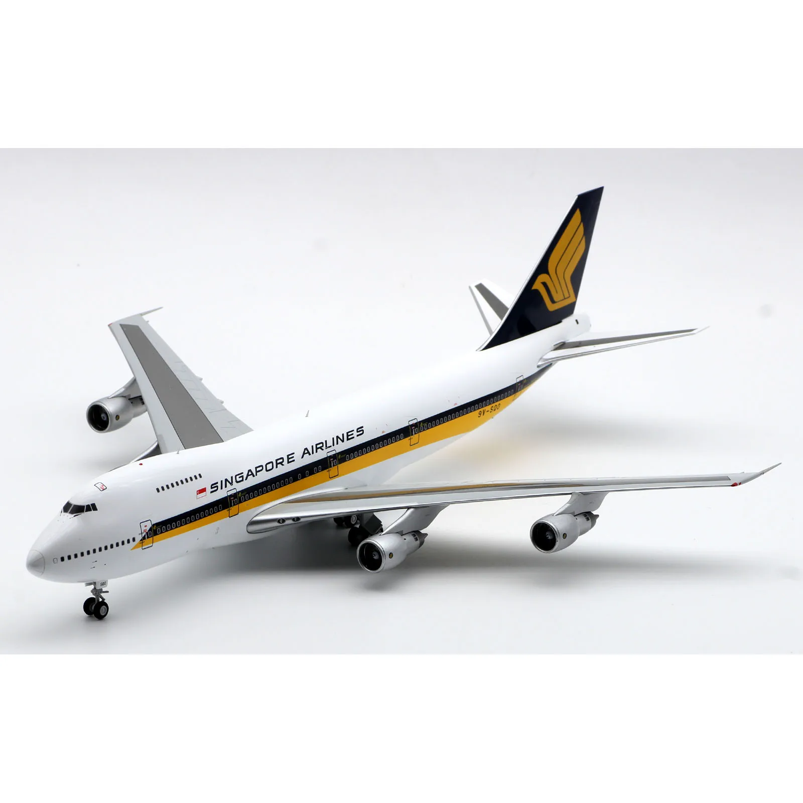 EW2742002 سبيكة تحصيل طائرة هدية JC أجنحة 1:200 سنغافورة الخطوط الجوية بوينغ B747-200 دييكاست طائرة طائرة نموذج 9V-SQO #5